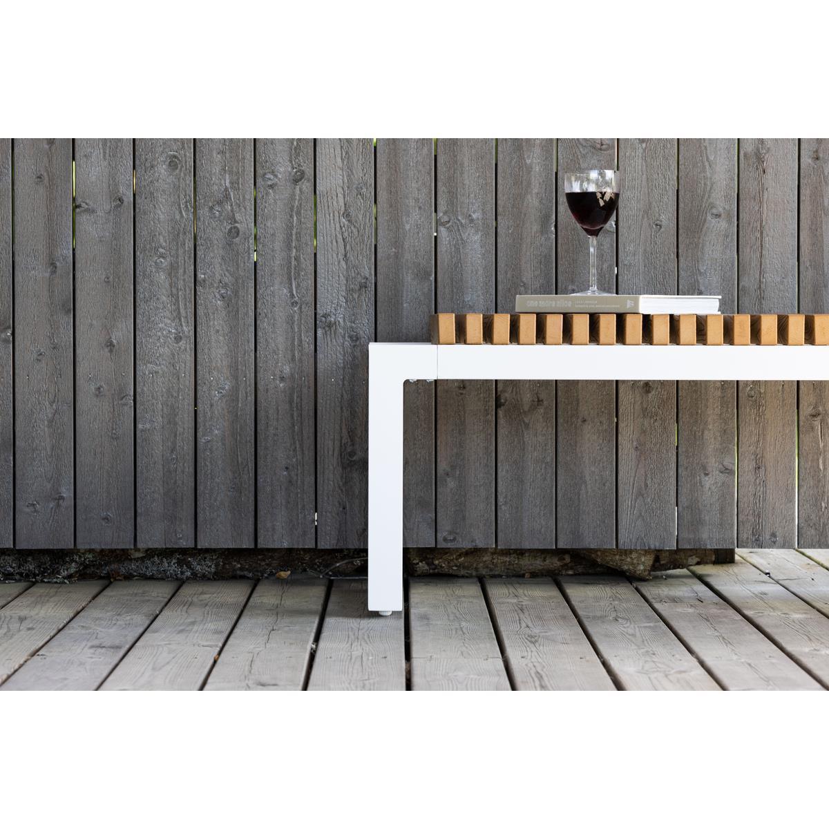 Sitzbank weiss Ambiente Detail links 6096-002_2_m.jpg